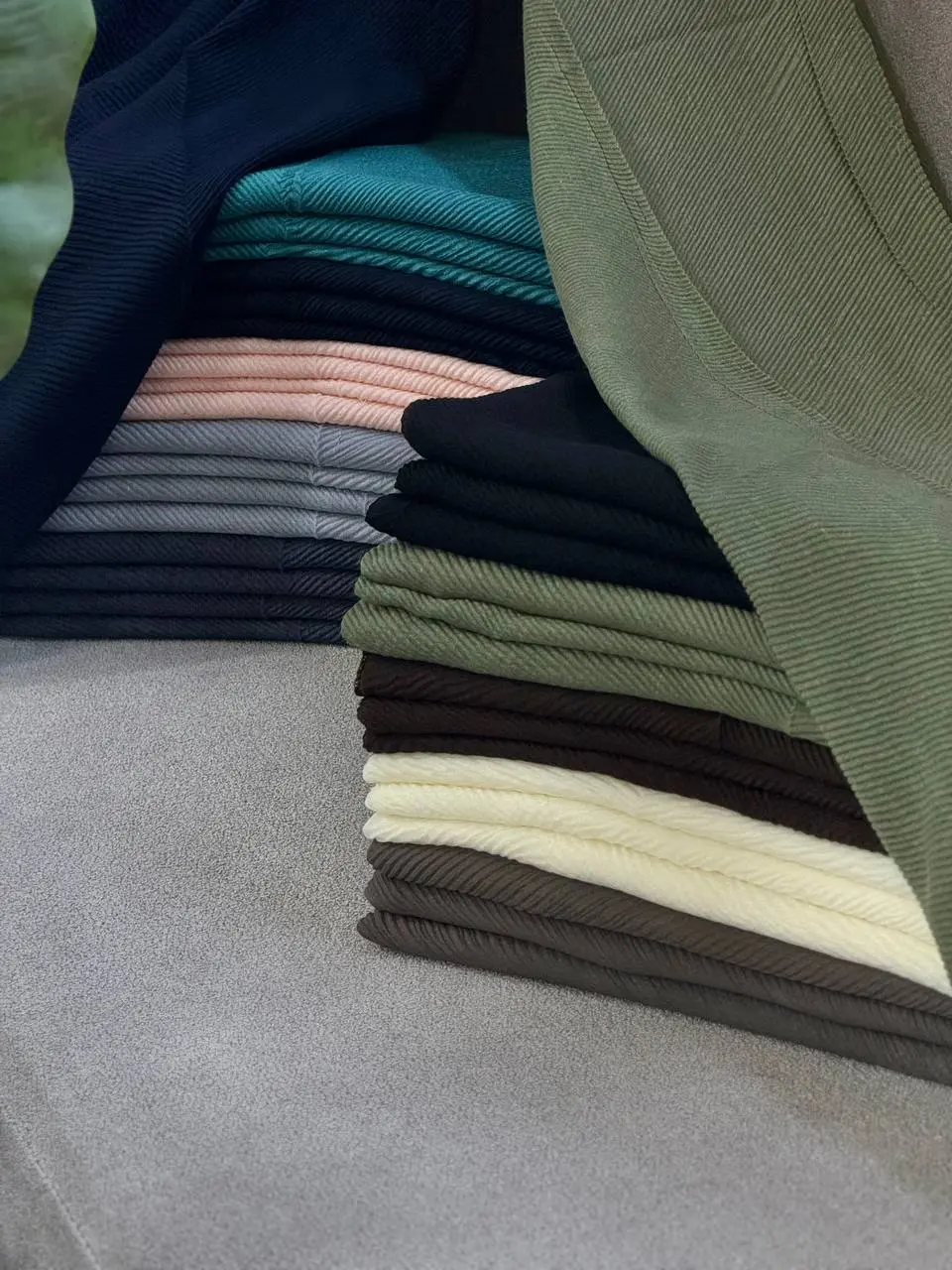 شال پلیسه ابریشم 1